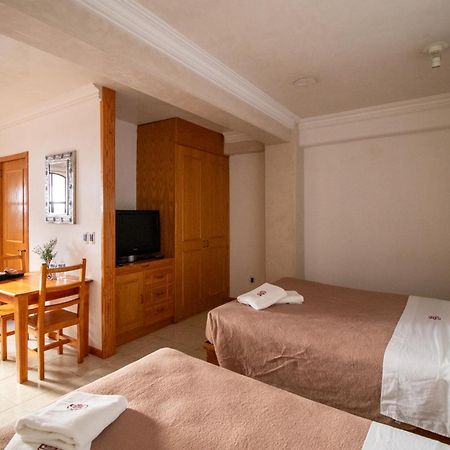 Suites Sevilla Puebla Zewnętrze zdjęcie