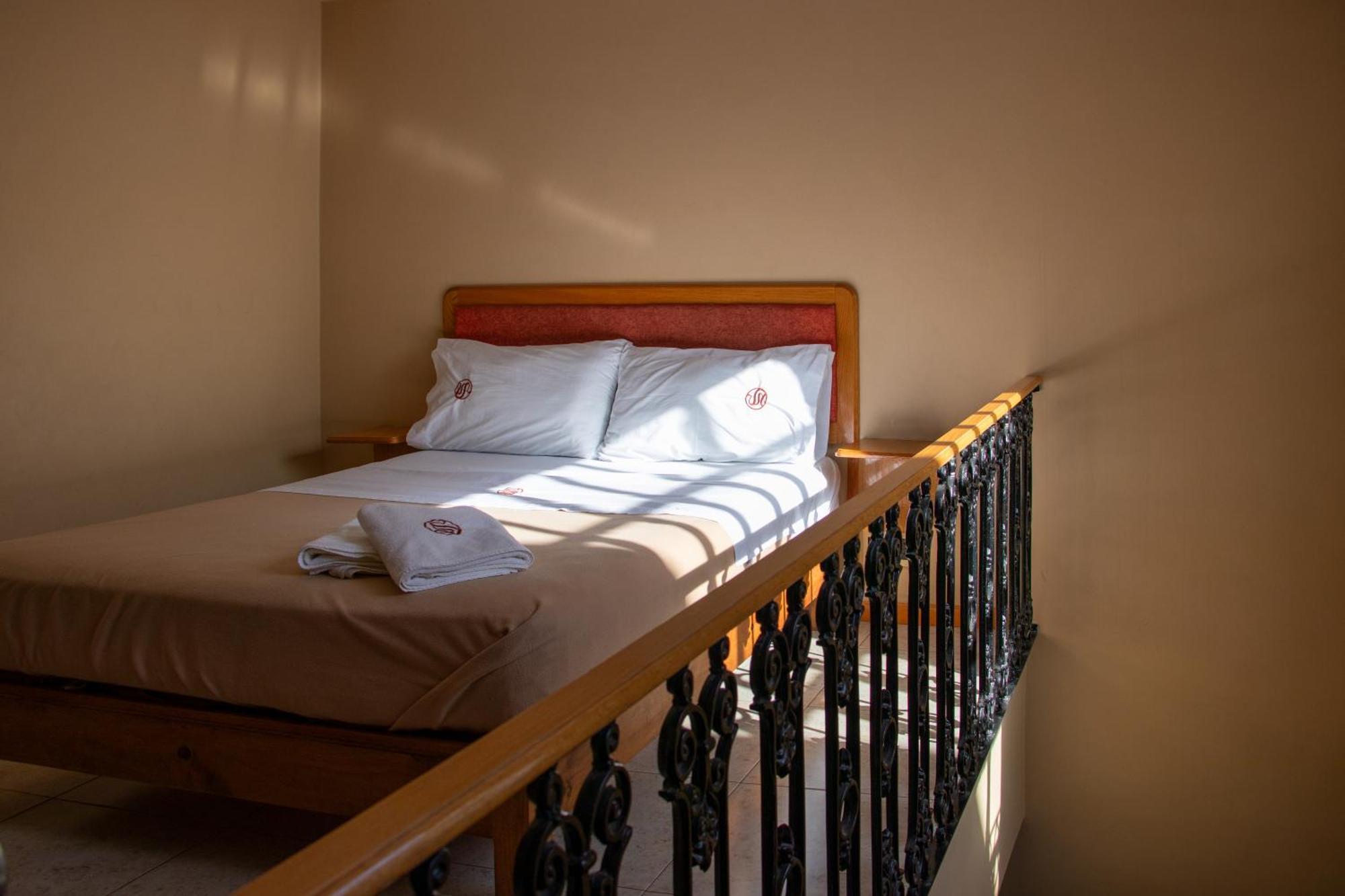 Suites Sevilla Puebla Zewnętrze zdjęcie