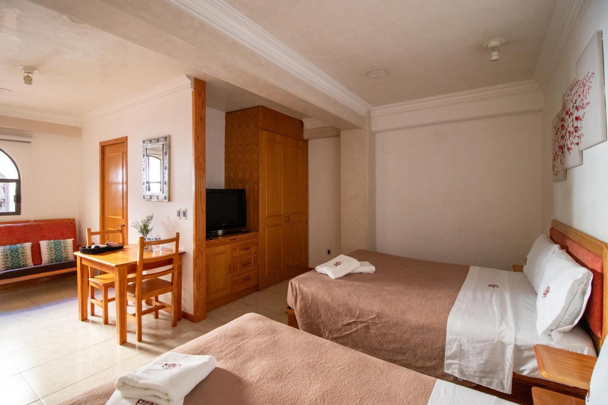 Suites Sevilla Puebla Zewnętrze zdjęcie