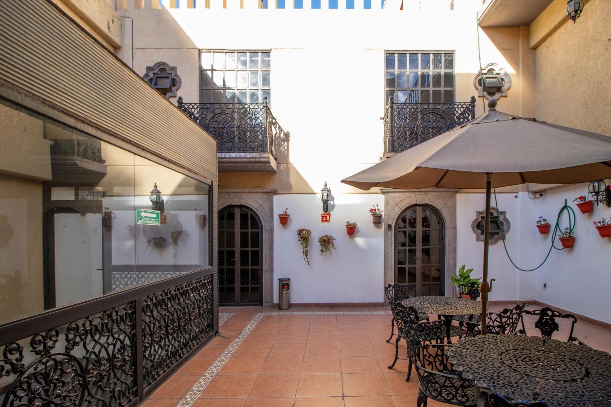 Suites Sevilla Puebla Zewnętrze zdjęcie