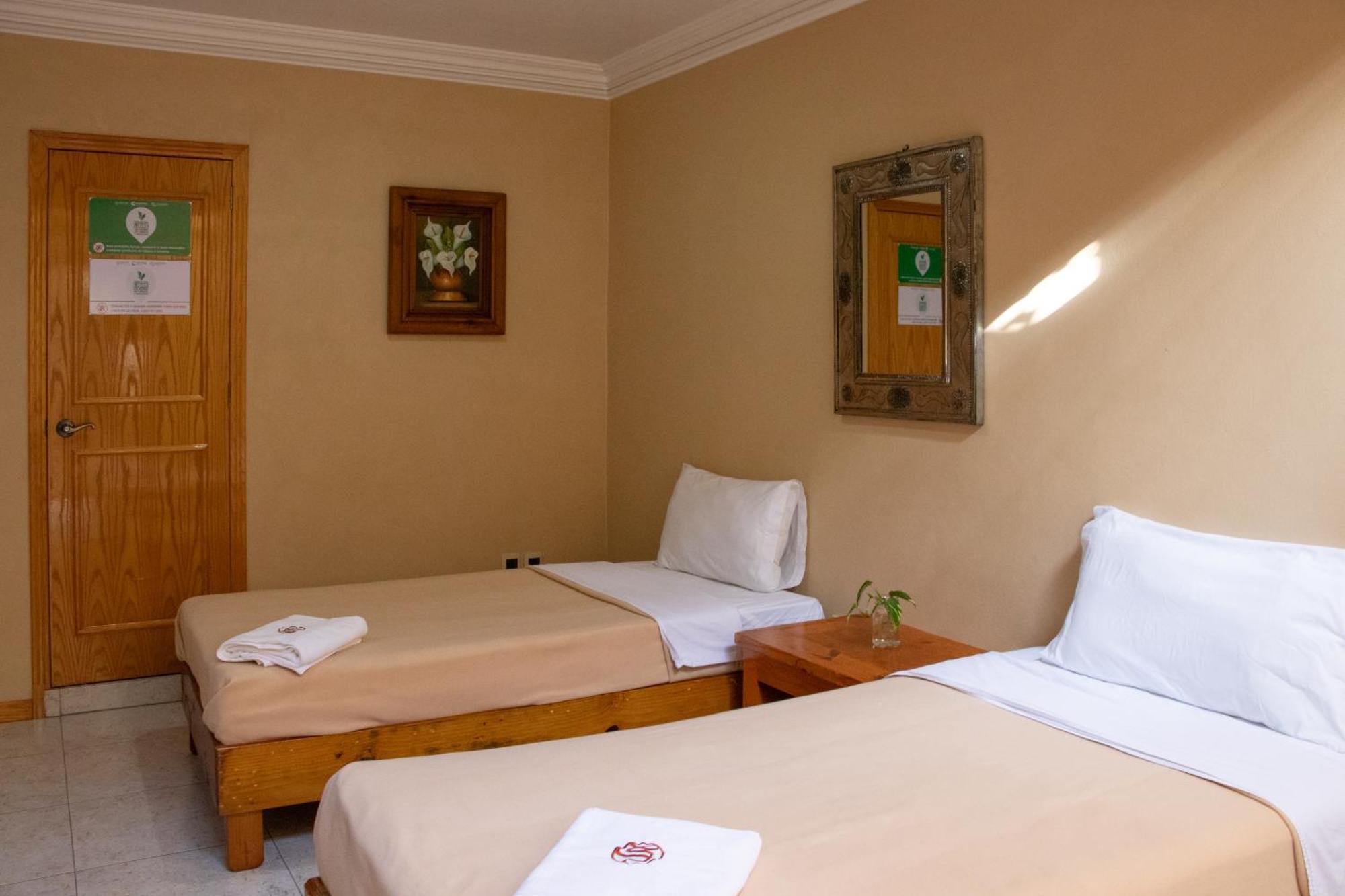 Suites Sevilla Puebla Zewnętrze zdjęcie