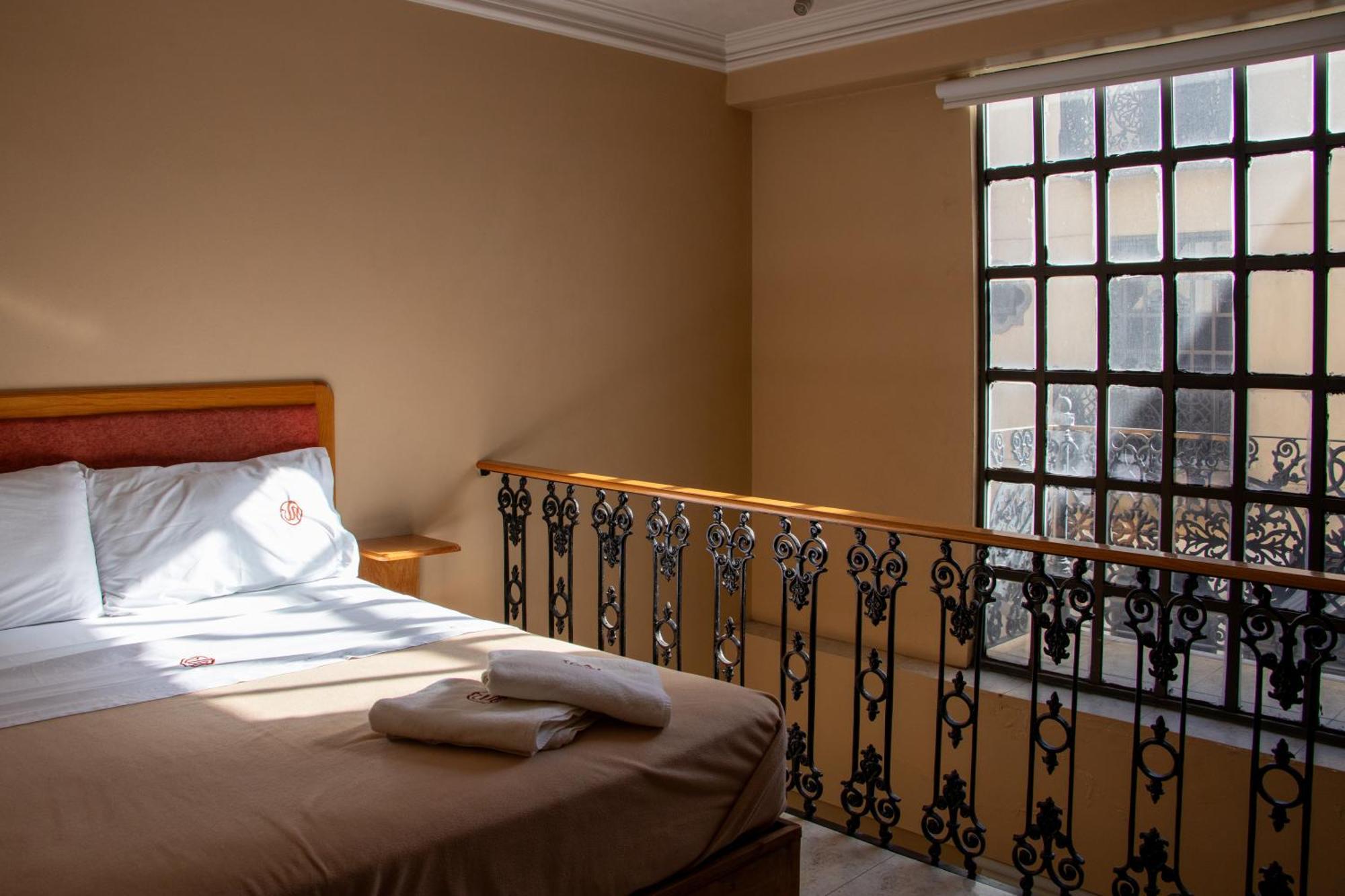 Suites Sevilla Puebla Zewnętrze zdjęcie